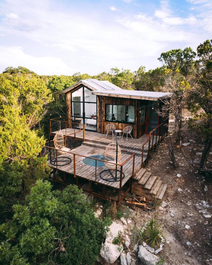 Missing Hotel Marble Falls Exterior photo